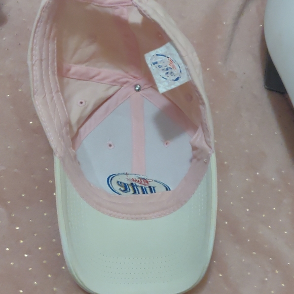 Miller light cap/hat adjustable light pink - Picture 5 of 6